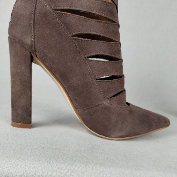 Steve Madden CARDII Suede Leather Pointy Toes Taupe Heeled Booties, Size 8M - Picture 10 of 13